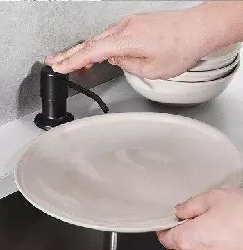 Zdjęcie produktu Dozownik do zlewozmywaka na płyn mydło 300 ml czarny nakrapiany 7